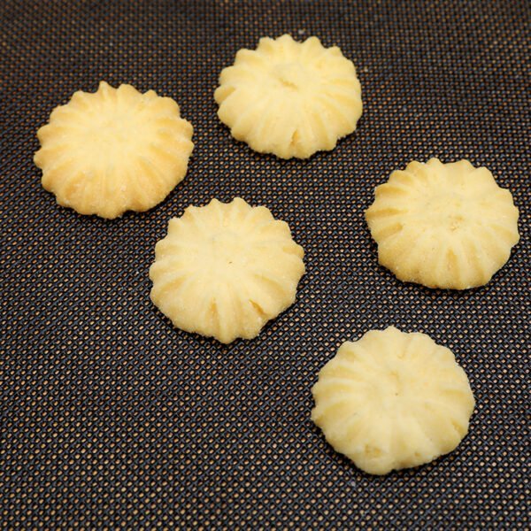 YHC® Breathable thickened high temperature resistant non-stick baking mat - Image 4